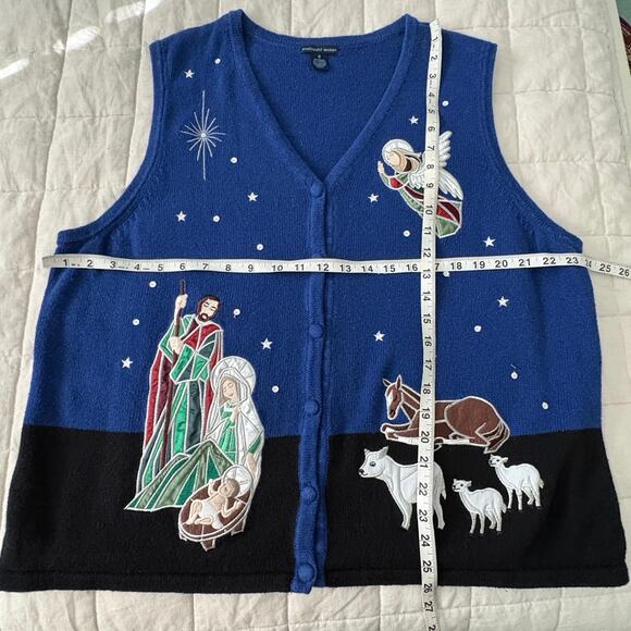 Westbound Woman Nativity Christmas Sweater Vest 1X Embroidered Religious - Picture 4 of 8